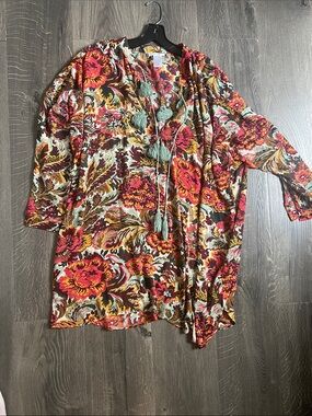 Esley Floral Tassel Kimono in Mint, Red and Mustard size Small